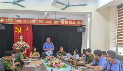 Kiểm sát trực tiếp công tác thi hành án hình sự tại UBND các xã,...